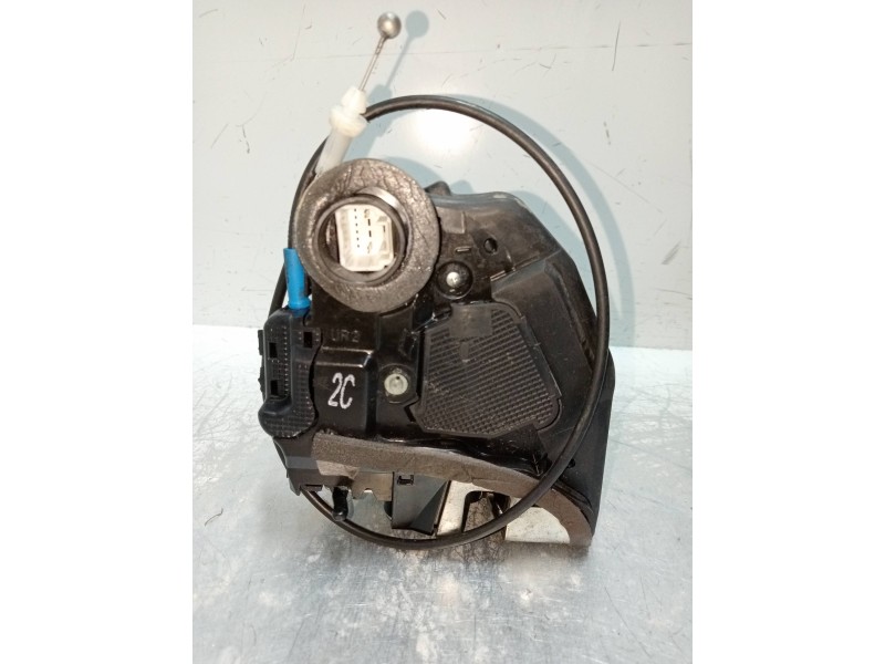 Recambio de motor cierre centralizado trasero derecho para toyota auris 1.6 16v cat referencia OEM IAM A06693  5P