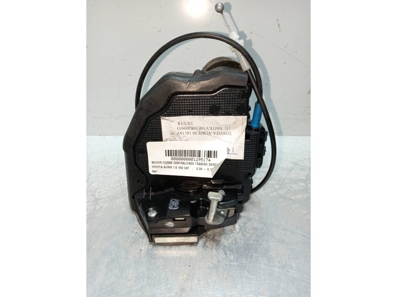 Recambio de motor cierre centralizado trasero derecho para toyota auris 1.6 16v cat referencia OEM IAM A06693  5P
