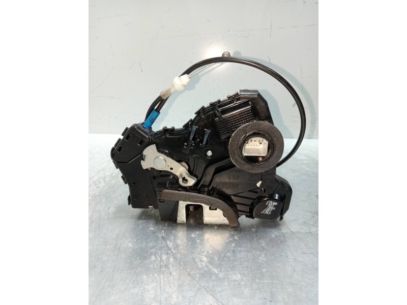 Recambio de motor cierre centralizado delantero derecho para toyota auris 1.6 16v cat referencia OEM IAM A046693 5P 