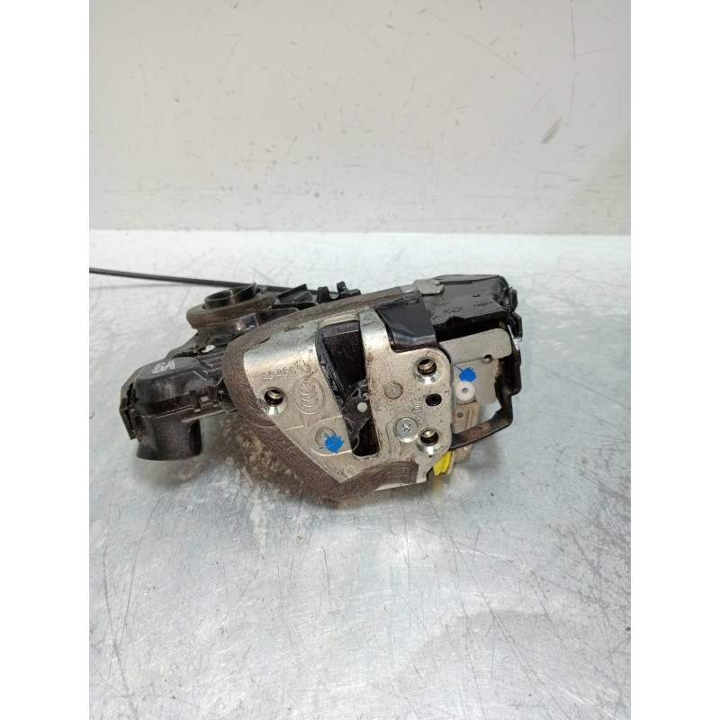 Recambio de motor cierre centralizado delantero izquierdo para toyota auris 1.6 16v cat referencia OEM IAM A046693 5P 
