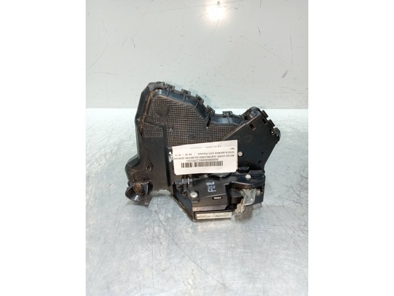 Recambio de motor cierre centralizado delantero derecho para toyota avensis (t27) premium referencia OEM IAM   4P
