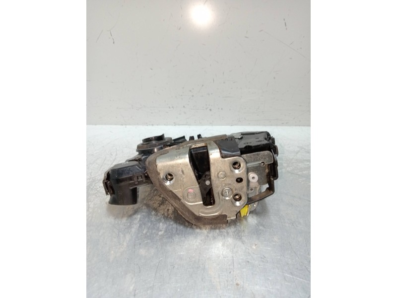 Recambio de motor cierre centralizado delantero izquierdo para toyota avensis (t27) premium referencia OEM IAM   4P