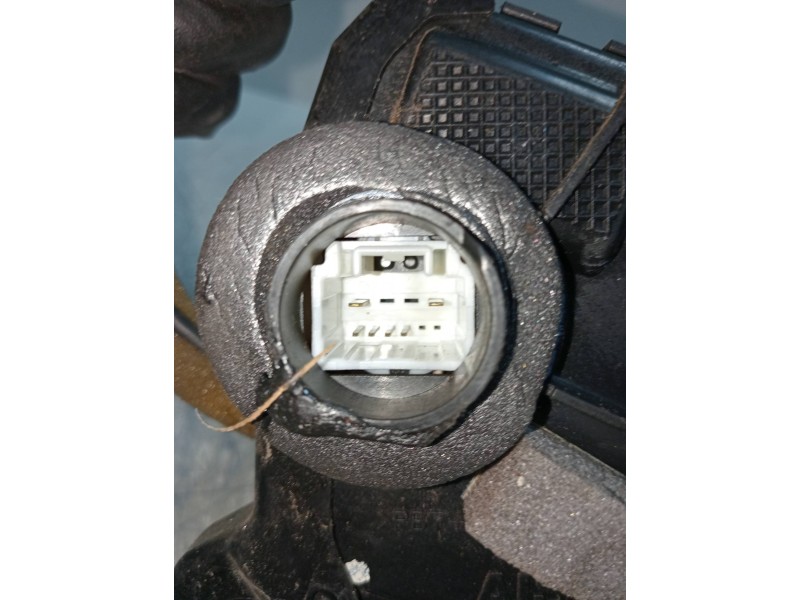 Recambio de motor cierre centralizado delantero izquierdo para toyota corolla (e12) 1.4 turbodiesel cat referencia OEM IAM  3P 