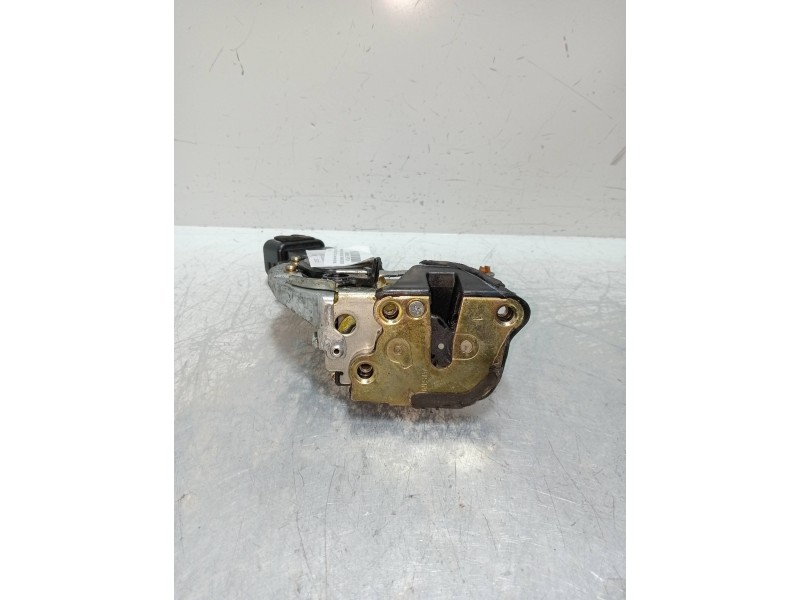 Recambio de motor cierre centralizado trasero derecho para toyota corolla (e11) 1.4 linea terra (5-ptas.) referencia OEM IAM   5