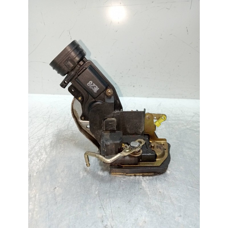 Recambio de motor cierre centralizado trasero izquierdo para toyota corolla (e11) 1.4 linea terra (5-ptas.) referencia OEM IAM  