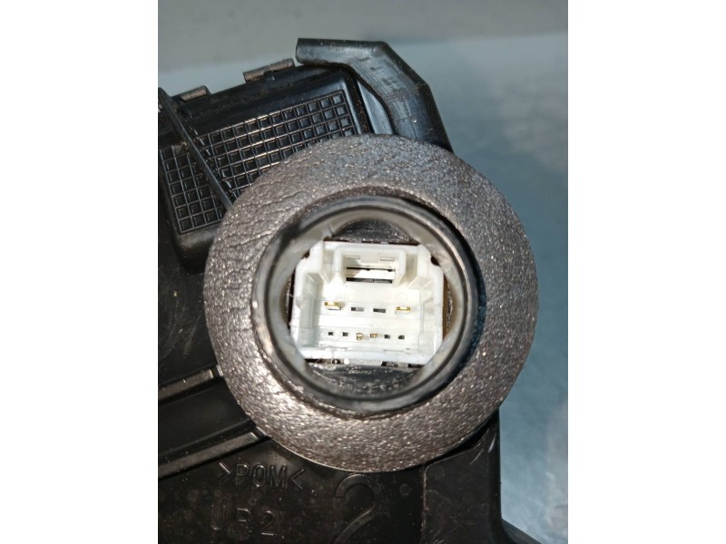 Recambio de motor cierre centralizado delantero derecho para toyota avensis cross sport (t27) advance referencia OEM IAM   5P