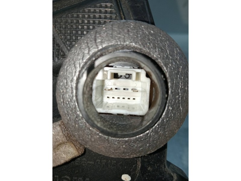 Recambio de motor cierre centralizado delantero derecho para toyota corolla verso (r1) 2.2 d-4d luna referencia OEM IAM A046693 