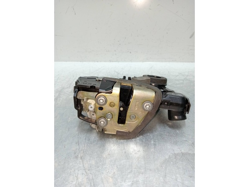 Recambio de motor cierre centralizado delantero derecho para toyota corolla verso (r1) 2.0 turbodiesel cat referencia OEM IAM   