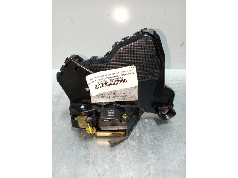 Recambio de motor cierre centralizado delantero izquierdo para toyota corolla verso (r1) 2.0 turbodiesel cat referencia OEM IAM 