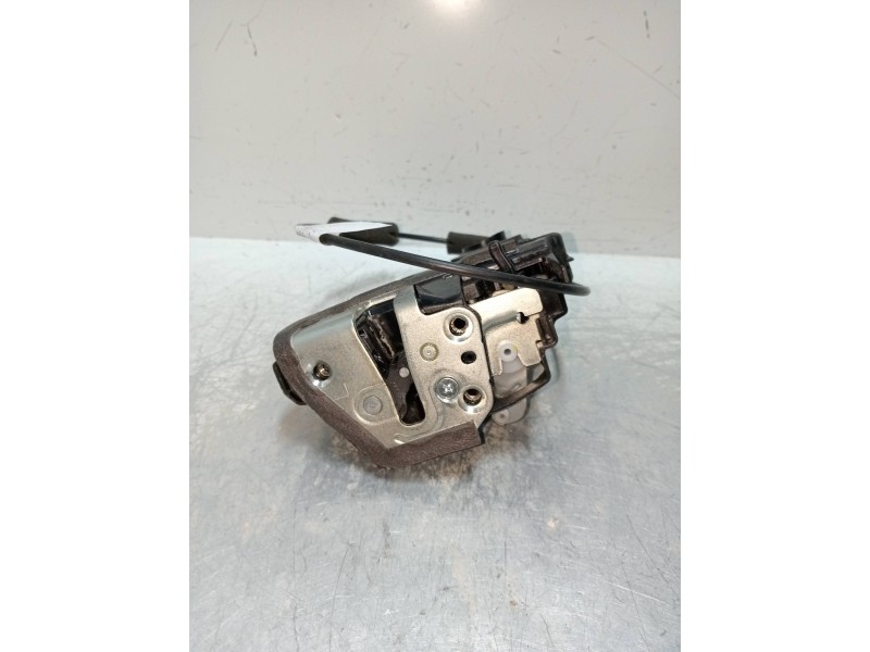 Recambio de motor cierre centralizado trasero izquierdo para toyota avensis cross sport (t27) advance referencia OEM IAM   5P