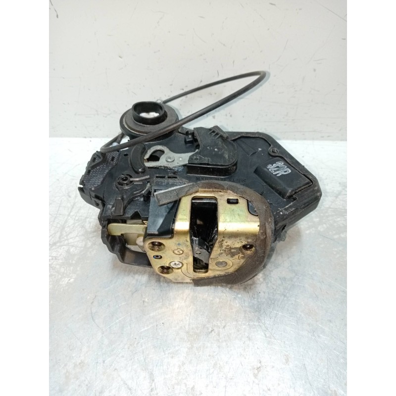 Recambio de motor cierre centralizado trasero derecho para toyota corolla (e12) 2.0 d-cat referencia OEM IAM   5P
