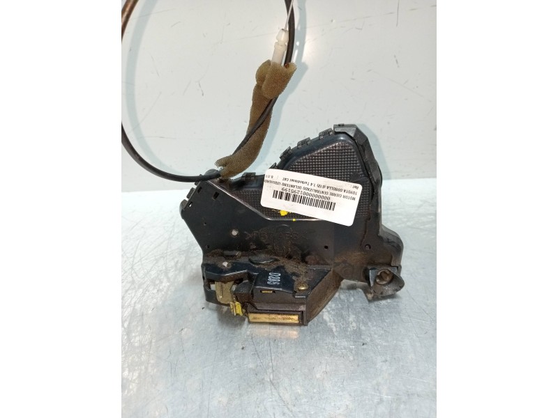 Recambio de motor cierre centralizado delantero izquierdo para toyota corolla (e12) 1.4 turbodiesel cat referencia OEM IAM  5P 