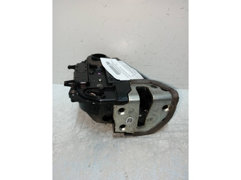 Recambio de motor cierre centralizado trasero derecho para toyota prius (nhw20) basis referencia OEM IAM   5P