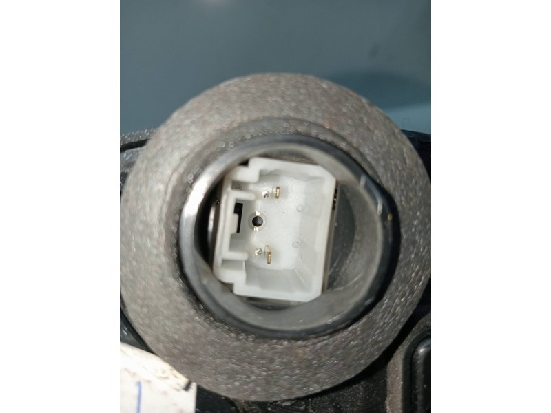 Recambio de motor cierre centralizado trasero izquierdo para toyota yaris active referencia OEM IAM   5P