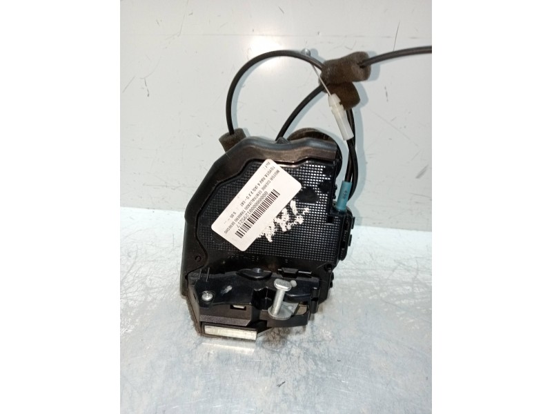 Recambio de motor cierre centralizado trasero derecho para toyota rav 4 (a3) 2.2 d-cat referencia OEM IAM A046693  5P