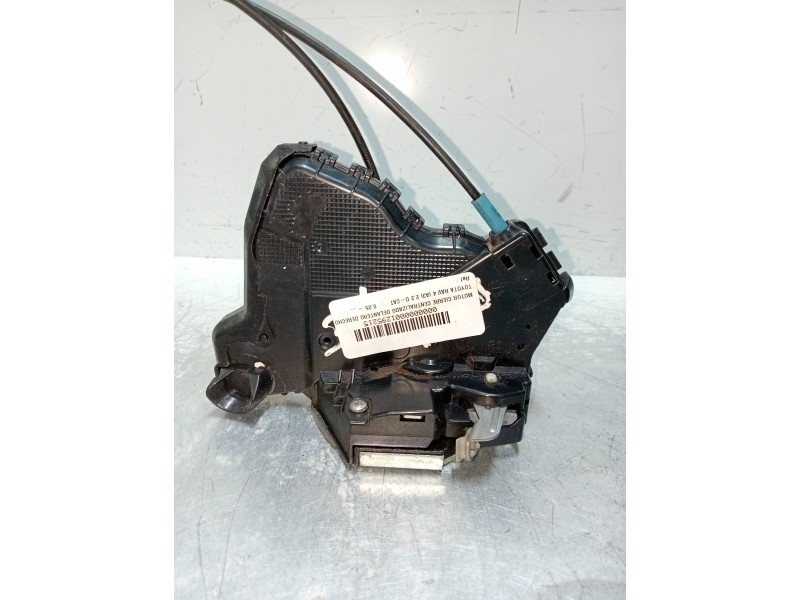 Recambio de motor cierre centralizado delantero derecho para toyota rav 4 (a3) 2.2 d-cat referencia OEM IAM A046693  5P