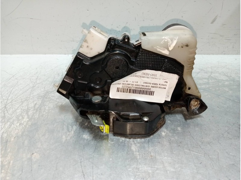Recambio de motor cierre centralizado delantero izquierdo para toyota yaris connect referencia OEM IAM  5P 