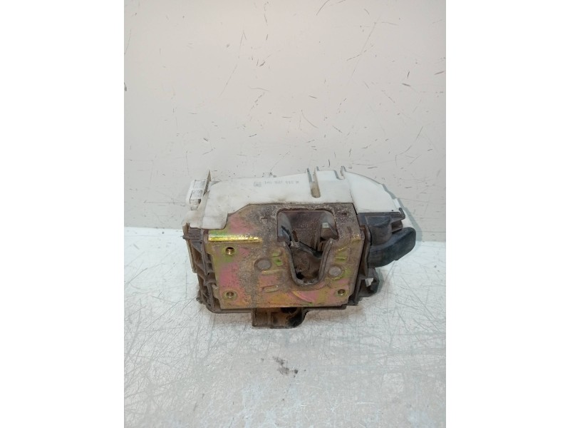 Recambio de motor cierre centralizado delantero derecho para volkswagen golf iii cabrio (1e7) 2.0 referencia OEM IAM 1H1837016M 