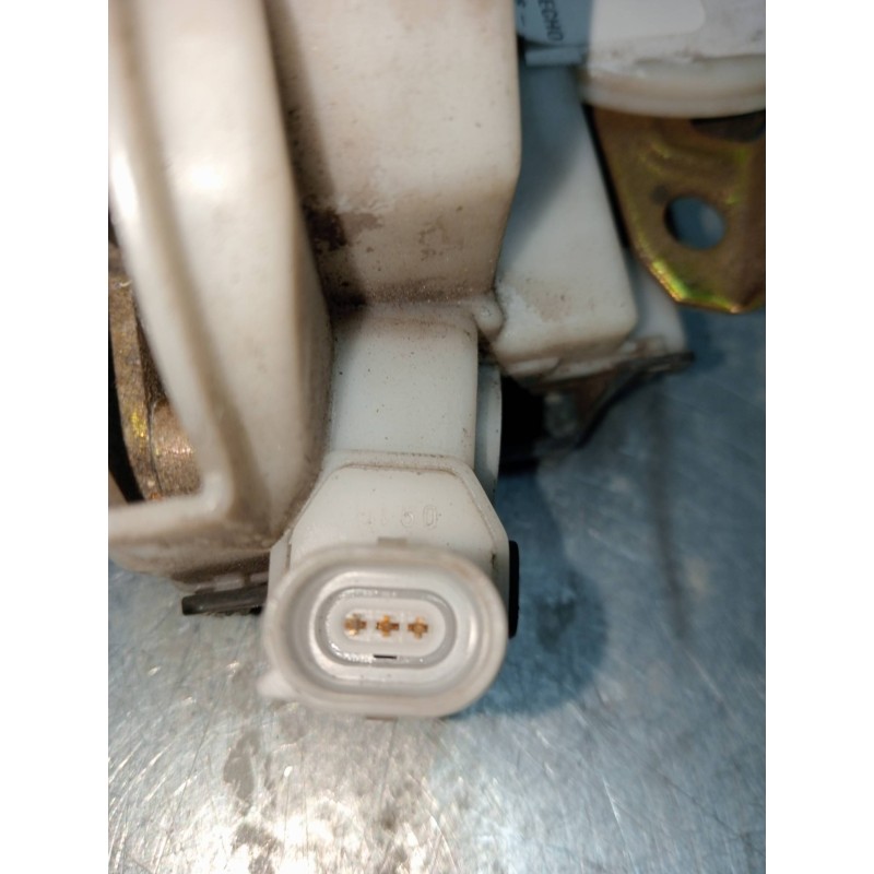 Recambio de motor cierre centralizado delantero derecho para volkswagen golf iii cabrio (1e7) 2.0 referencia OEM IAM 1H1837016M 