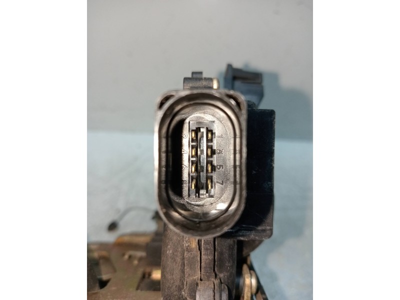 Recambio de motor cierre centralizado delantero derecho para volkswagen passat berlina (3b2) comfortline referencia OEM IAM   4P