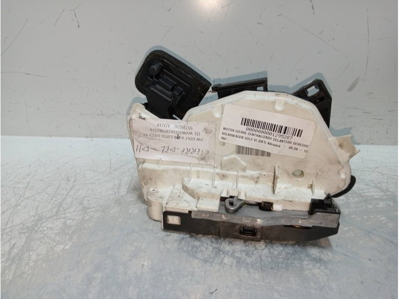 Recambio de motor cierre centralizado delantero derecho para volkswagen golf vi (5k1) advance referencia OEM IAM 5K1837016B 5P 