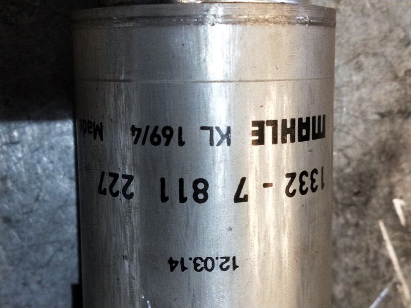 Recambio de filtro gasoil para bmw serie 5 lim. (f10) 525d referencia OEM IAM 13327811227  