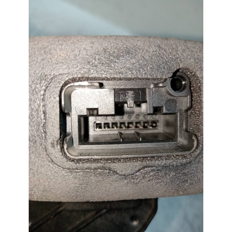 Recambio de motor cierre centralizado trasero derecho para volkswagen golf vii variant (bv5) advance bmt referencia OEM IAM 5K48