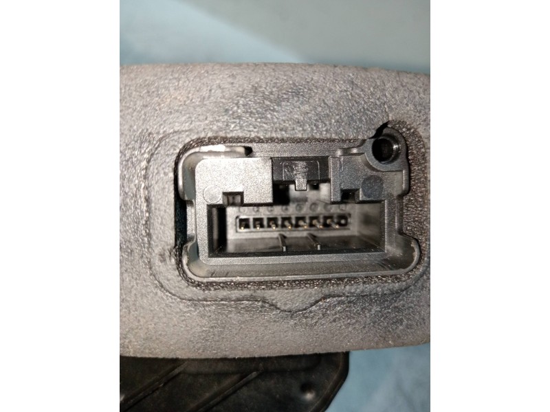 Recambio de motor cierre centralizado trasero derecho para volkswagen golf vii variant (bv5) advance bmt referencia OEM IAM 5K48