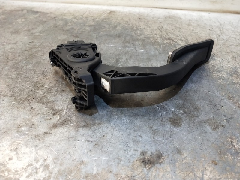Recambio de potenciometro pedal para audi sq5 (8r) 3.0 tdi quattro referencia OEM IAM 4H1723523 6PV00950528 