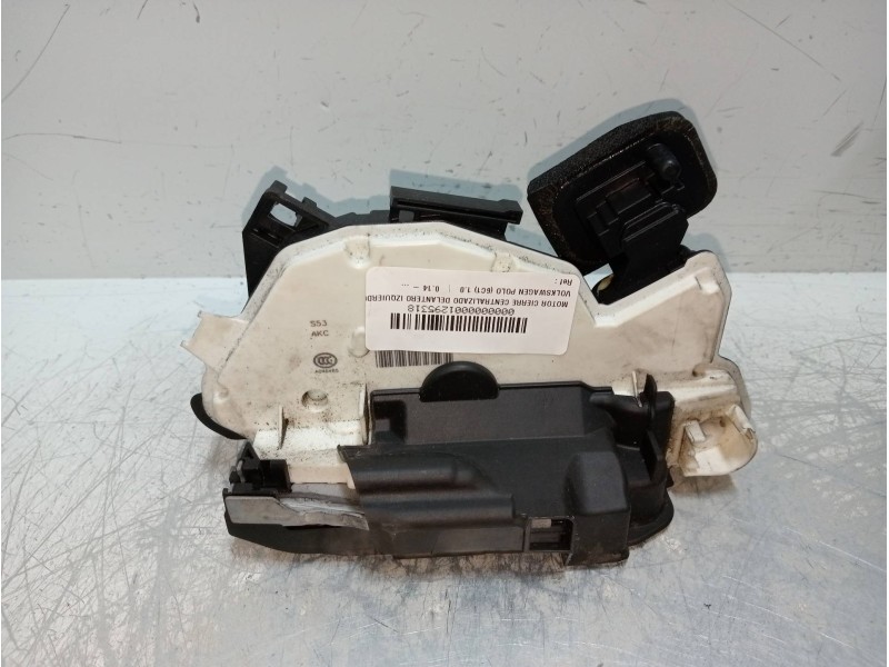 Recambio de motor cierre centralizado delantero izquierdo para volkswagen polo (6c1) 1.0 referencia OEM IAM 5K1837015E  5P