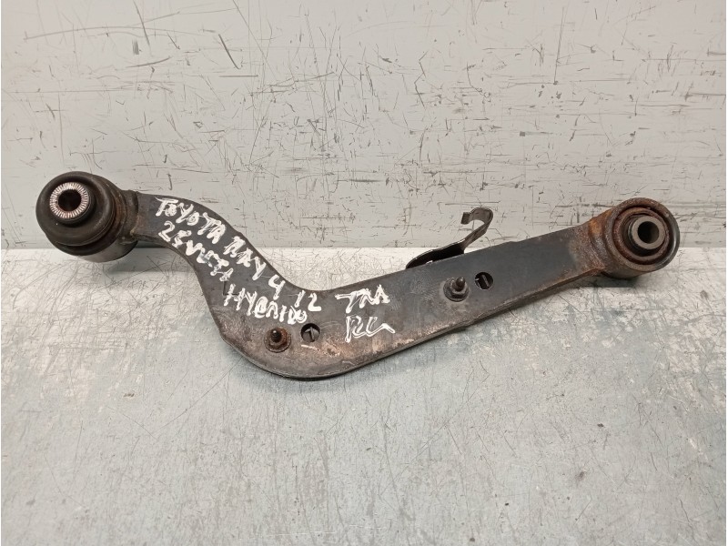 Recambio de brazo suspension superior trasero izquierdo para toyota rav 4 referencia OEM IAM   