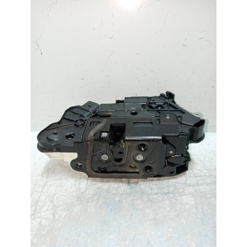 Recambio de motor cierre centralizado trasero izquierdo para volkswagen scirocco (138) r-line bmt referencia OEM IAM 5N1837015E 