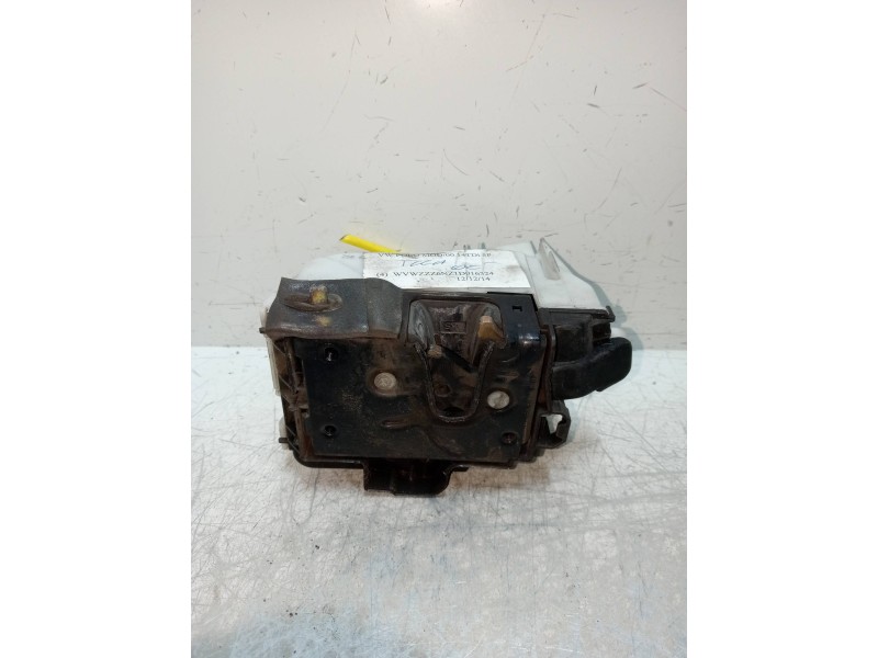 Recambio de motor cierre centralizado trasero derecho para volkswagen polo berlina (6n2) 1.4 tdi referencia OEM IAM 6N4839016C  