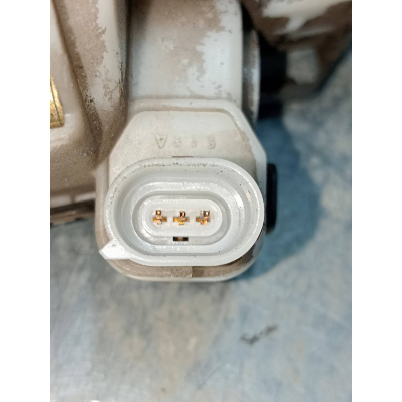 Recambio de motor cierre centralizado delantero derecho para volkswagen polo berlina (6n1) 1.9 sdi referencia OEM IAM 6N1837016C