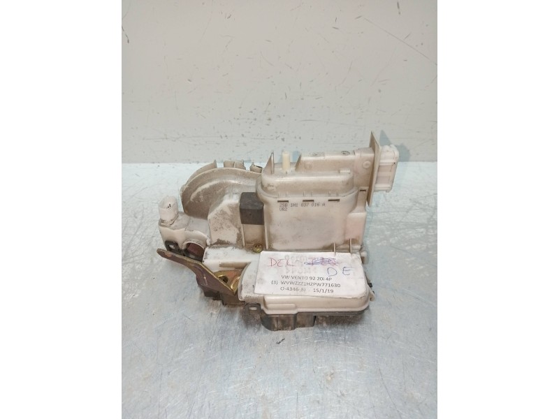 Recambio de motor cierre centralizado delantero derecho para volkswagen vento (1h2) gl referencia OEM IAM 1H1837016A  4P