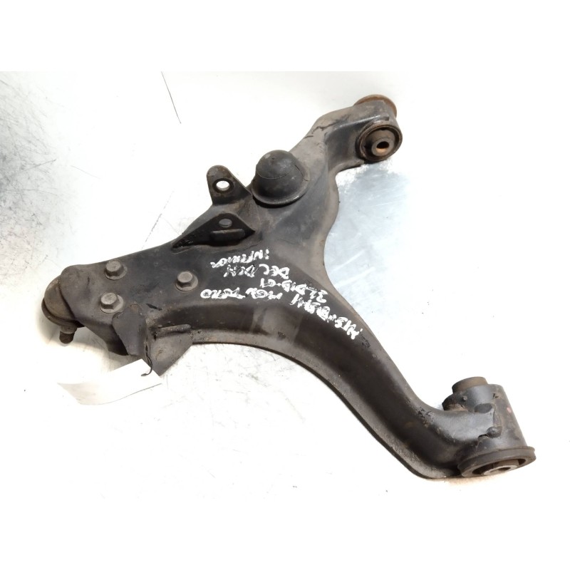 Recambio de brazo suspension inferior delantero derecho para mitsubishi montero (v60/v70) 3.2 di-d cat referencia OEM IAM   