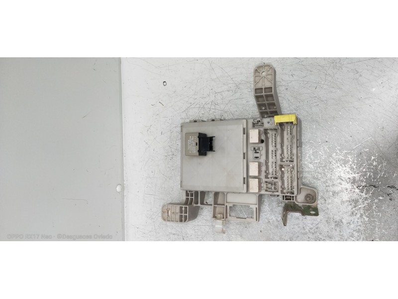 Recambio de caja reles / fusibles para toyota land cruiser (j12) 3.0 d-4d gx referencia OEM IAM   