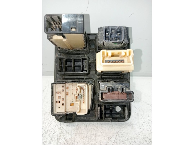 Recambio de mando multifuncion para toyota land cruiser (j12) 3.0 d-4d gx referencia OEM IAM 183574 15A333 