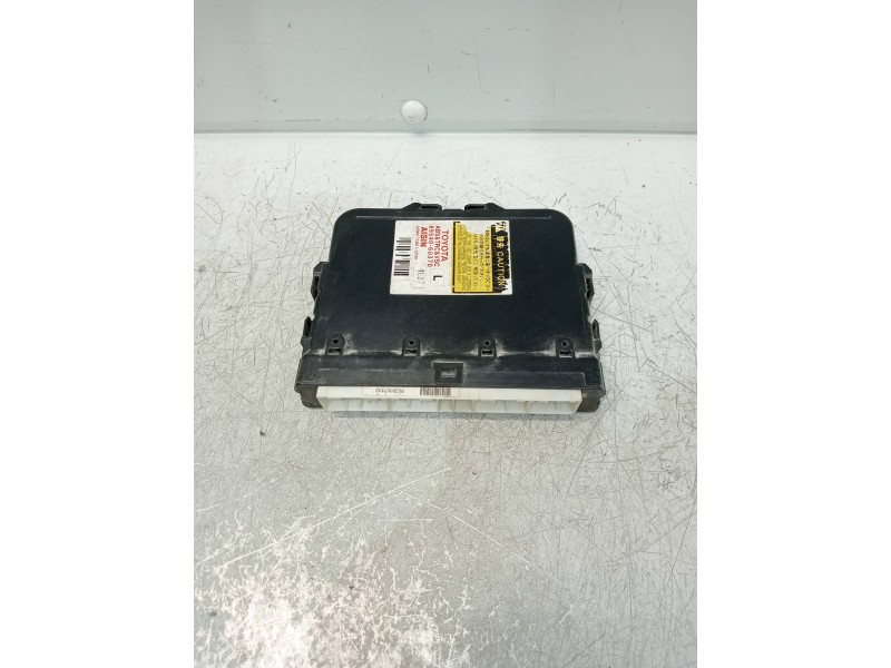 Recambio de modulo electronico para toyota land cruiser (j12) 3.0 d-4d gx referencia OEM IAM 8954060370  