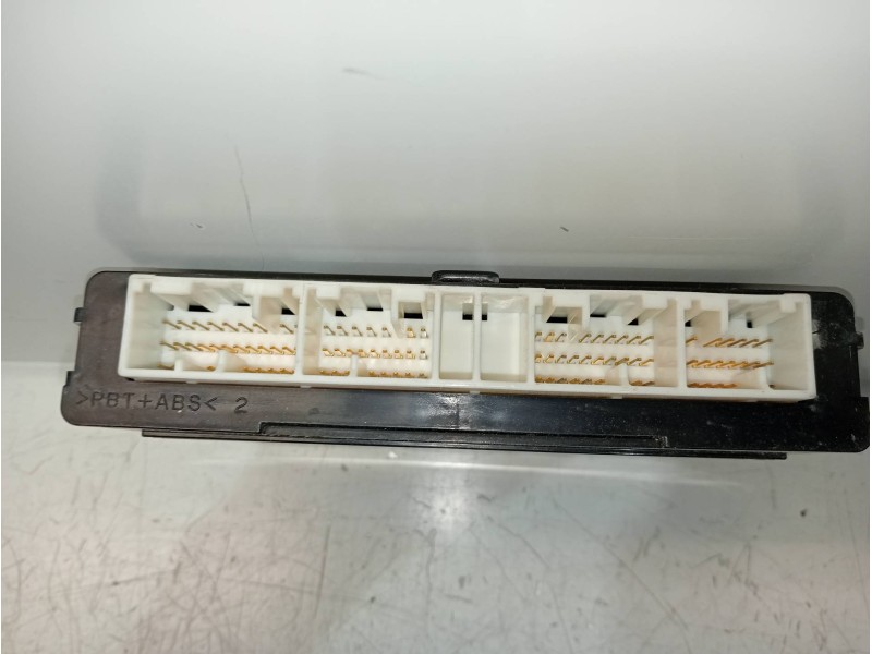 Recambio de modulo electronico para toyota land cruiser (j12) 3.0 d-4d gx referencia OEM IAM 8954060370  