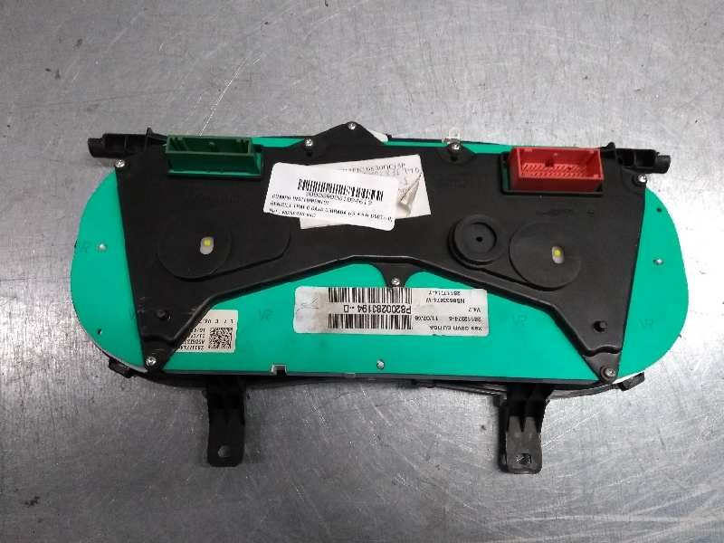 Recambio de cuadro instrumentos para renault trafic caja cerrada (ab 4.01) referencia OEM IAM P8200283194D 281177147 