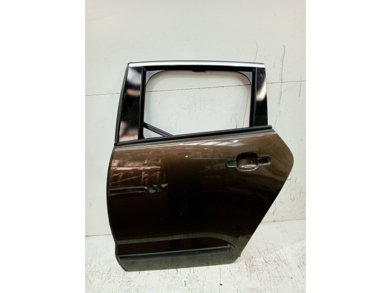 Recambio de puerta trasera izquierda para peugeot 3008 sport pack referencia OEM IAM   5P