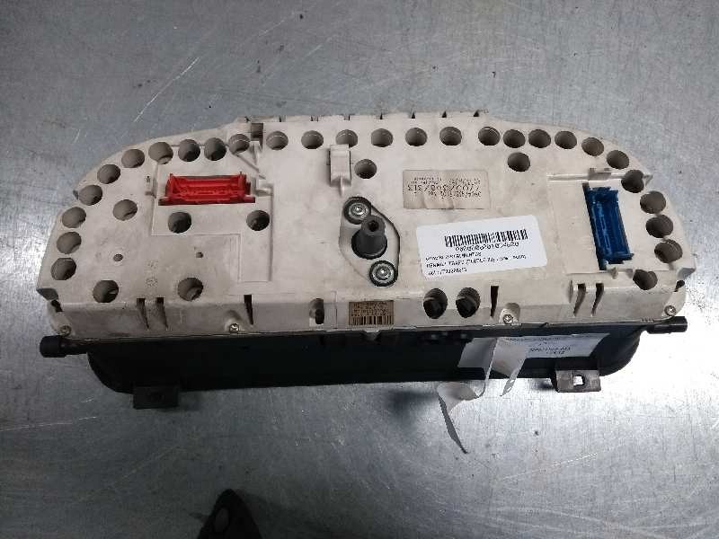Recambio de cuadro instrumentos para renault trafic (desde 5.89) referencia OEM IAM 7700308313 09044389902 