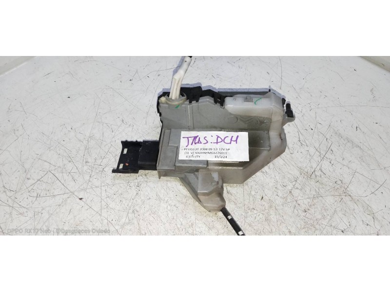 Recambio de motor cierre centralizado trasero derecho para peugeot 3008 sport pack referencia OEM IAM   5P