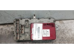 Recambio de caja reles / fusibles para mg rover serie 45 (rt) classic (5-ptas.) referencia OEM IAM YWC104500 53070107A  2