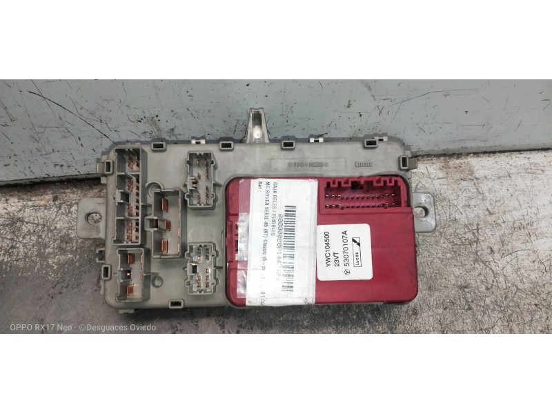 Recambio de caja reles / fusibles para mg rover serie 45 (rt) classic (5-ptas.) referencia OEM IAM YWC104500 53070107A 