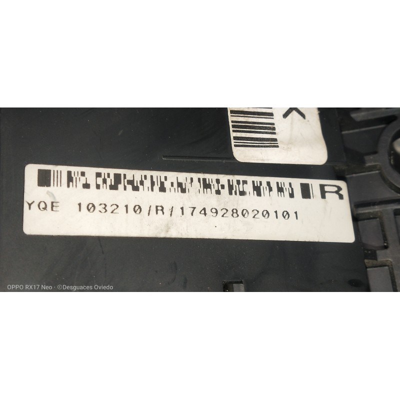 Recambio de caja reles / fusibles para mg rover serie 45 (rt) classic (5-ptas.) referencia OEM IAM YQE103210R 174928020101 