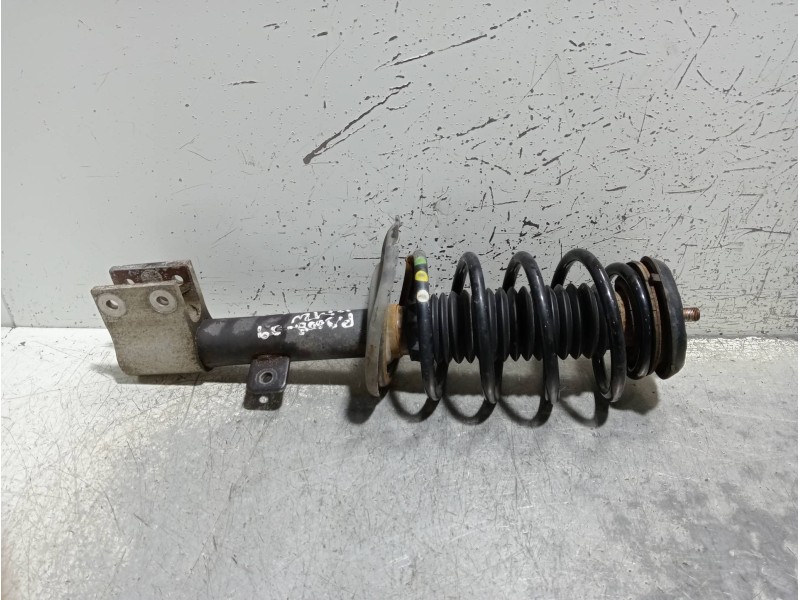 Recambio de amortiguador delantero izquierdo para peugeot 3008 sport pack referencia OEM IAM   