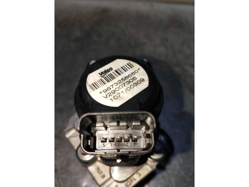 Recambio de valvula egr para peugeot 206+ básico referencia OEM IAM 9673258680  