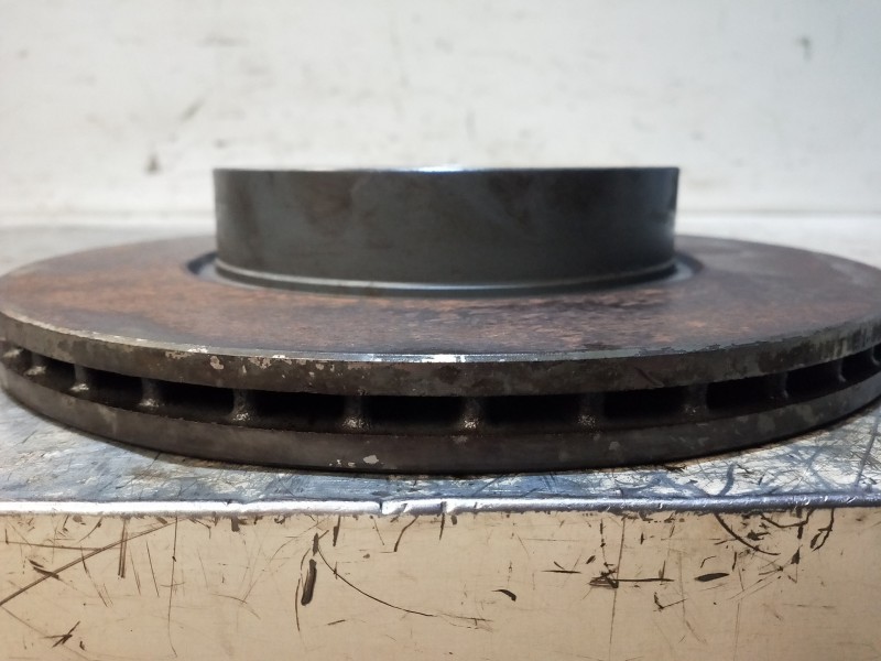 Recambio de disco freno delantero para land rover freelander familiarsport referencia OEM IAM   VENTILADO